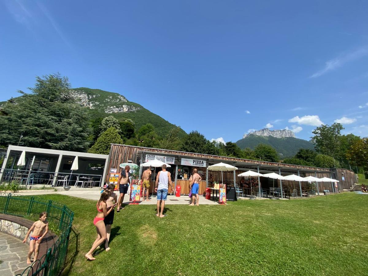 Castle View Menthon Villa Exterior foto