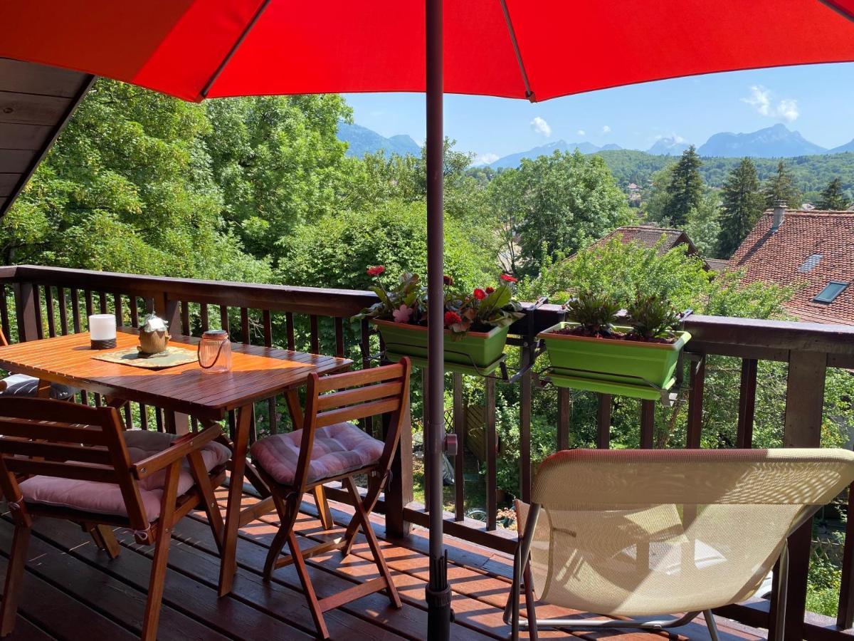Castle View Menthon Villa Exterior foto