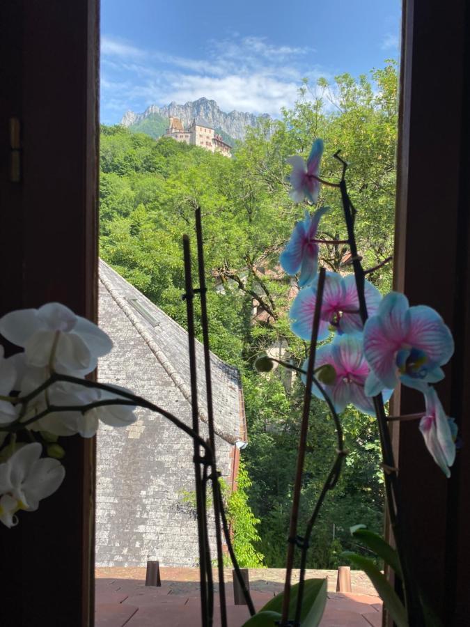Castle View Menthon Villa Exterior foto